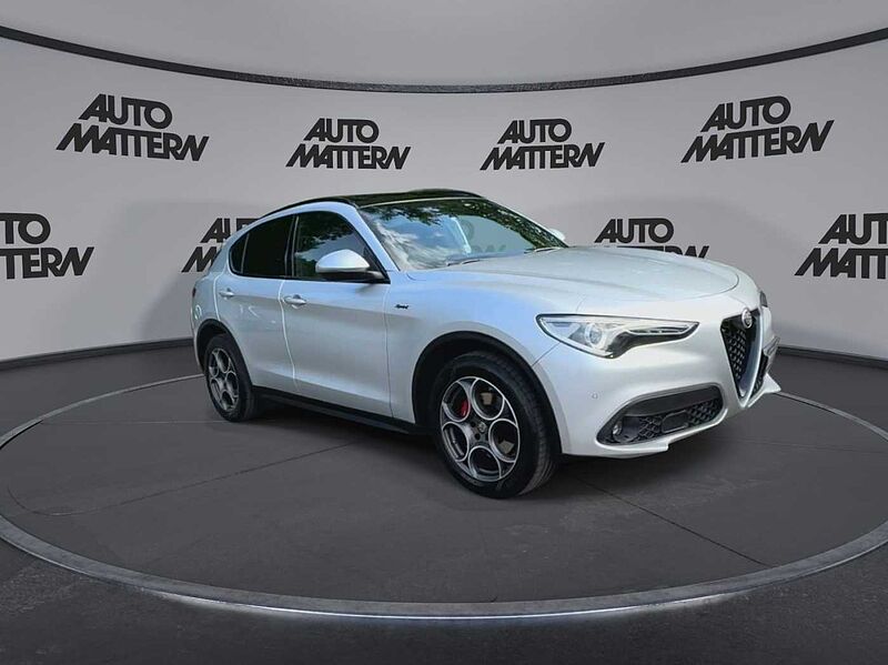 Alfa Romeo Stelvio 2,2 JTD Sprint Q4 Leder Pano