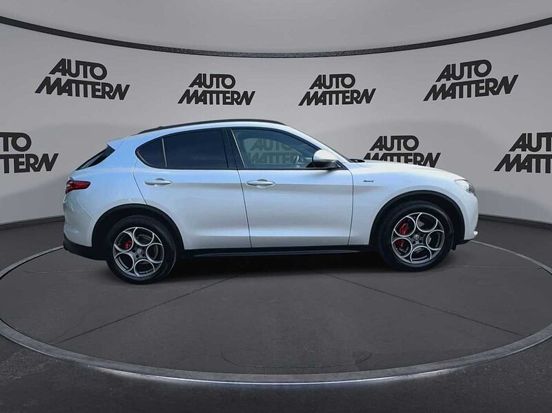 Alfa Romeo Stelvio 2,2 JTD Sprint Q4 Leder Pano