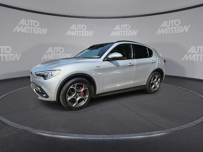 Alfa Romeo Stelvio Sprint 2,2 JTD Q4 Leder GSD PDC Navi Kamera