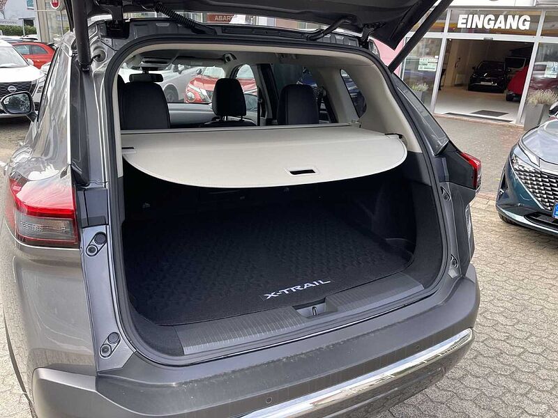 Nissan X-Trail 1.5 VC-T e-POWER 204 PS 4x2 N-Trek 5 Sitze