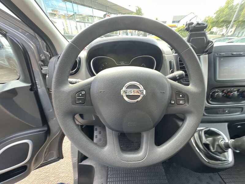 Nissan NV300 Kombi L1H1 2,7t COMFORT Klima Navi Allwetterreifen