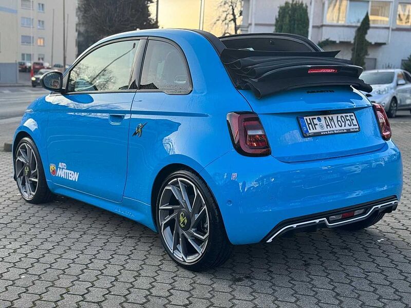 Abarth 500 e Cabrio Turismo