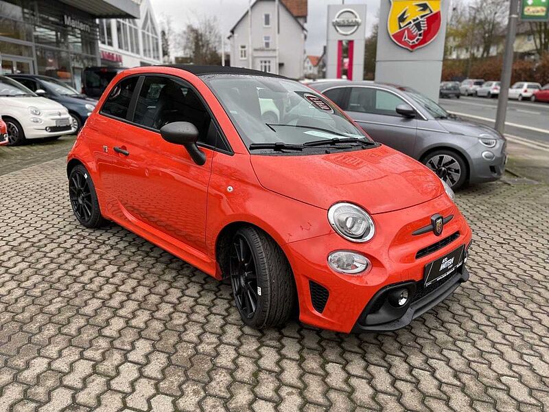 Abarth 595C Tech Pkt Beats 17' Sabelt Carbon Verdeck Schwarz